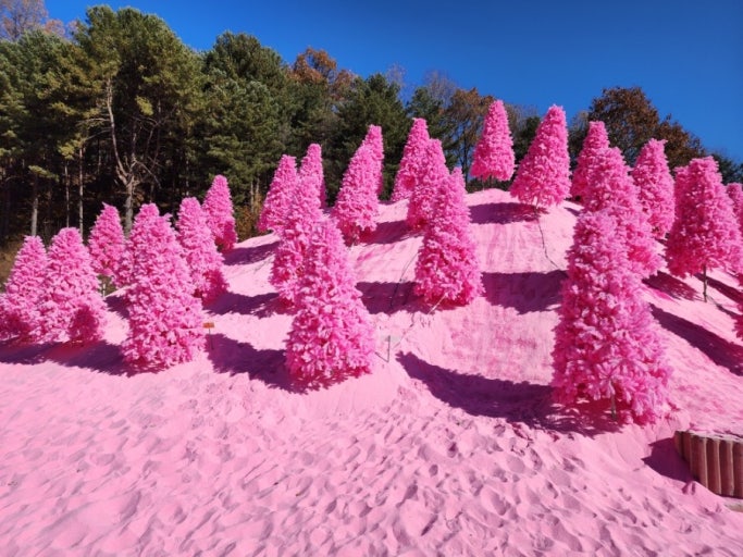 Sanjeong Lake & Art Valley